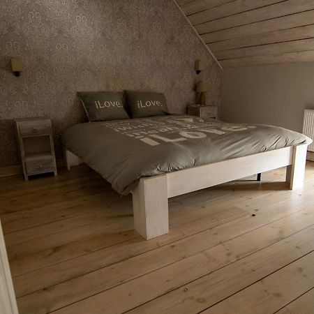 Bed And Breakfast Paellepelhoeve Ninove Eksteriør billede